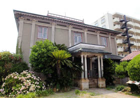 Kobe Shioya Jonas Residence