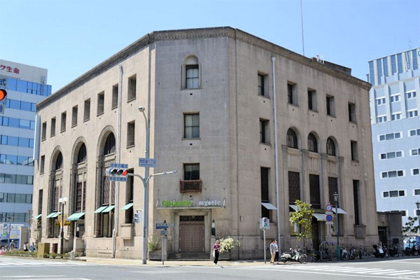 Former Kobe Sumitomo Building 1