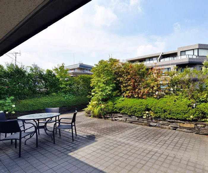 Roof terrace apartments and homes for sale - JAPAN PROPERTY CENTRAL